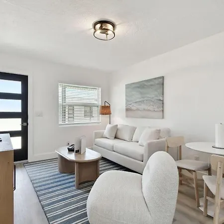Ferienwohnung Lujo At Treasure Island Unit 7